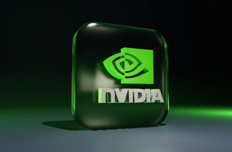NVIDIA bouleverse le CES 2026 : DLSS 4.5, G-SYNC Pulsar et offensive sur le Cloud Gaming